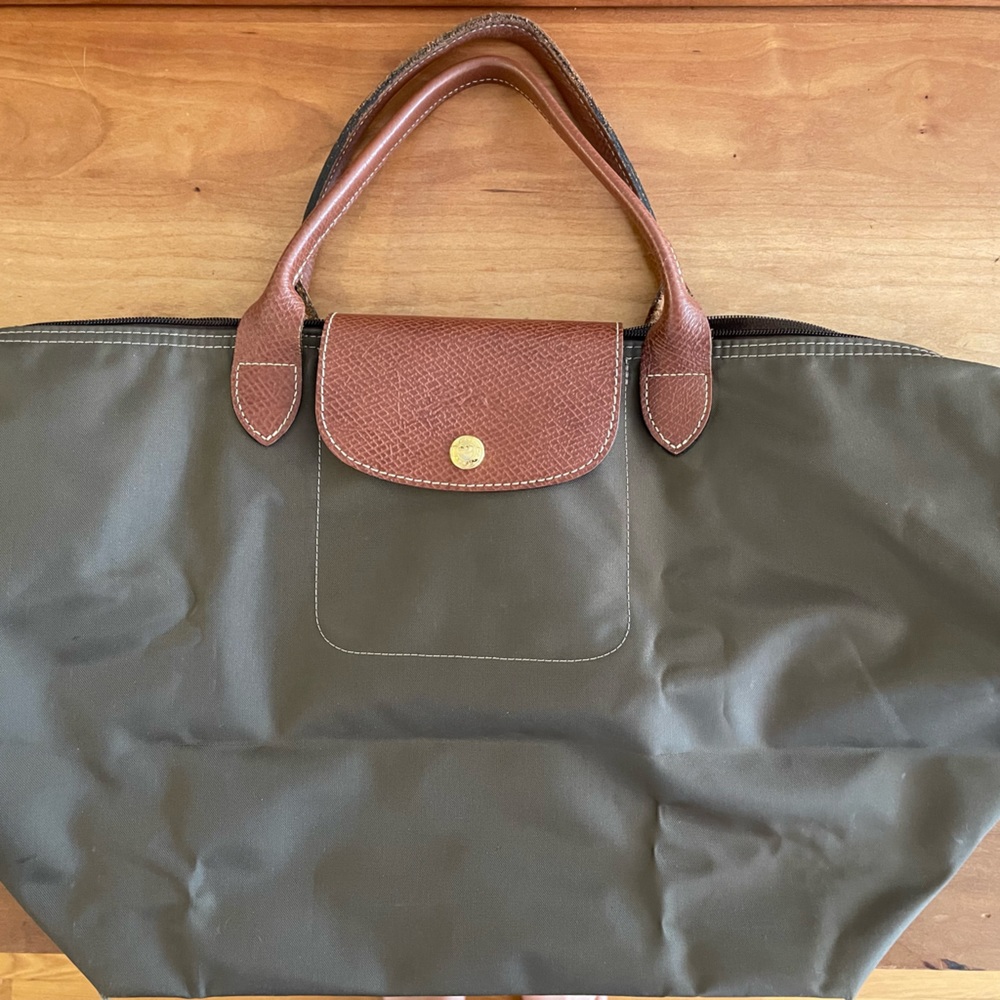 Longchamp le pliage classic fold up bag